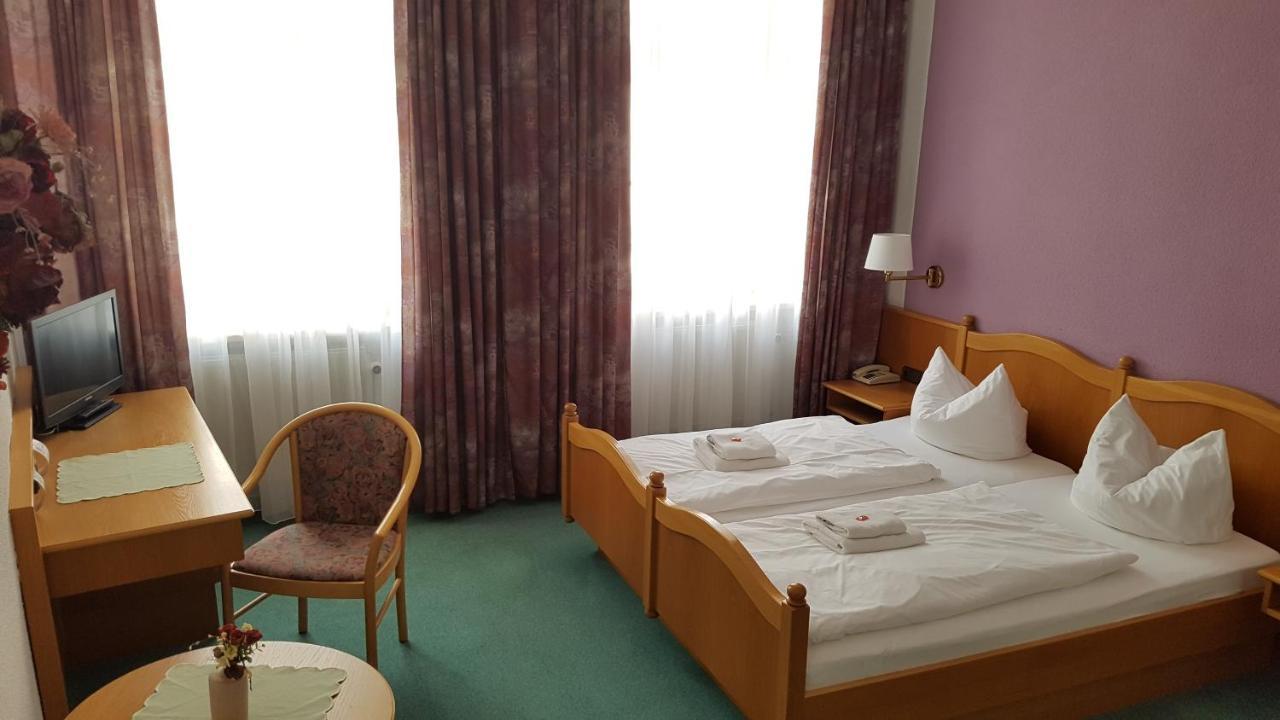 Hotel Sachsenhof Riesa Bagian luar foto