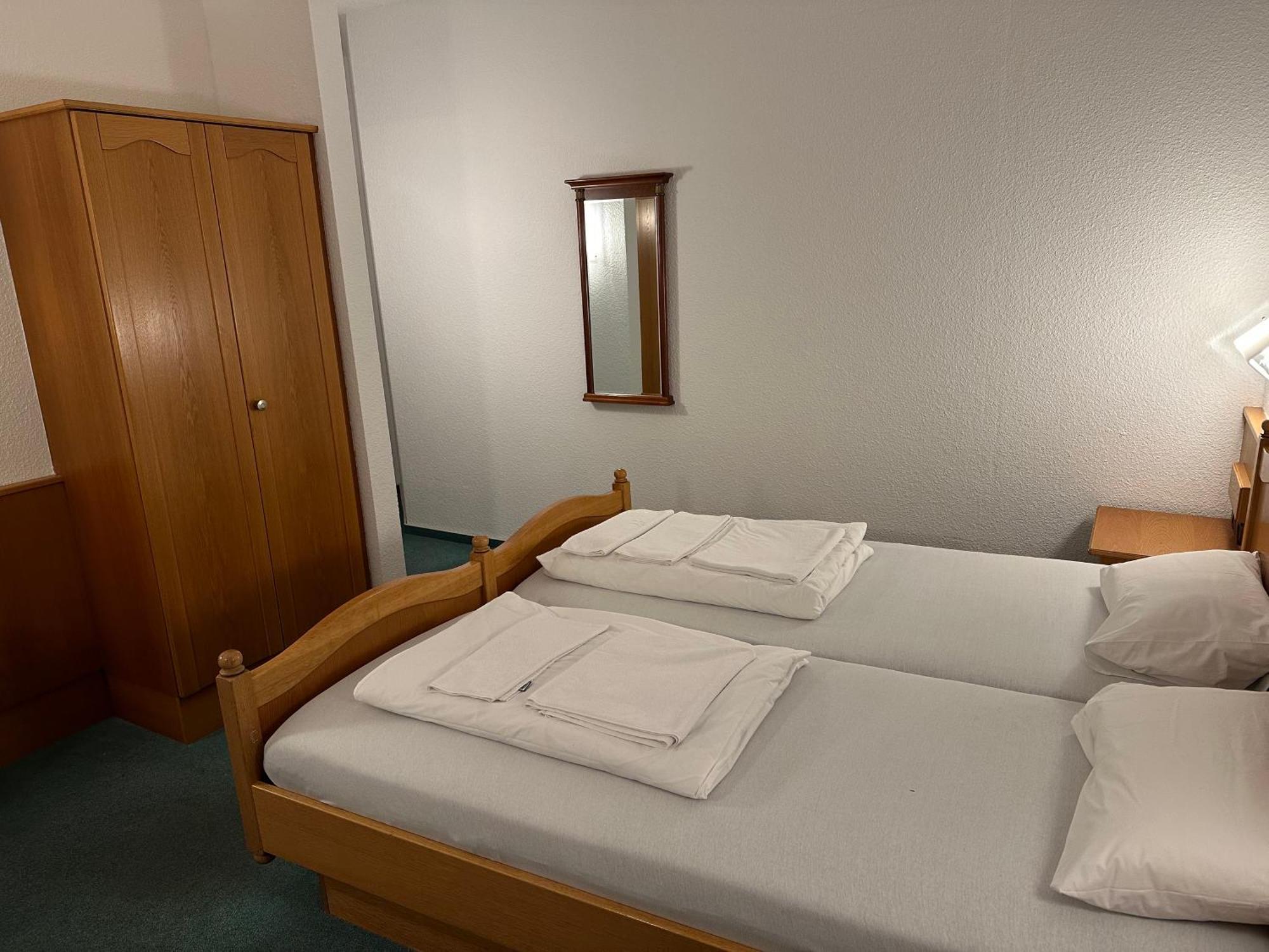Hotel Sachsenhof Riesa Bagian luar foto